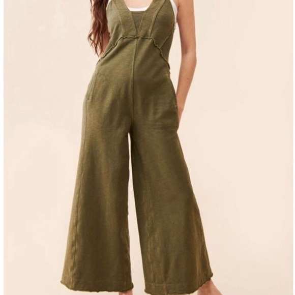 Anthropologie Palmra Moss Green Racerback Jumpsuit with Wide-Leg Design - Picture 6 of 11